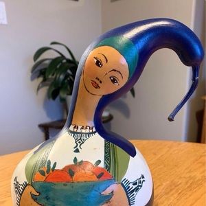 Meet your Posher, Linda